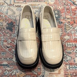 BEA Cream Platform Loafers